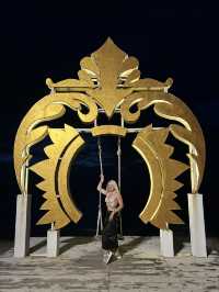 Gili Islands 100$: 3 Car-Free Islands with Turquoise Water & Soul-Healing Sunsets