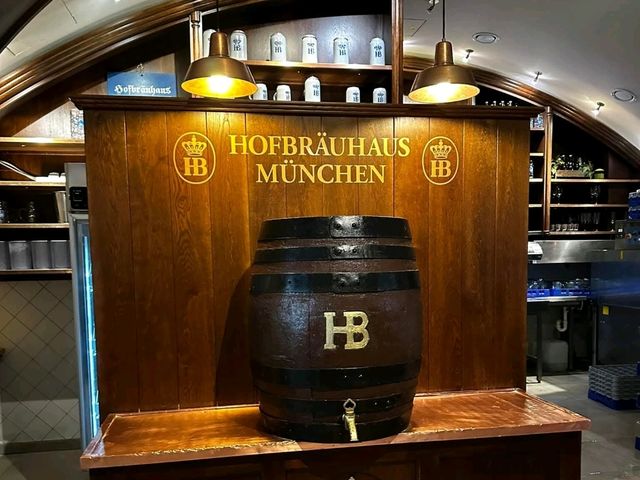 Munich: City of Beer - Top Attractions 🍻