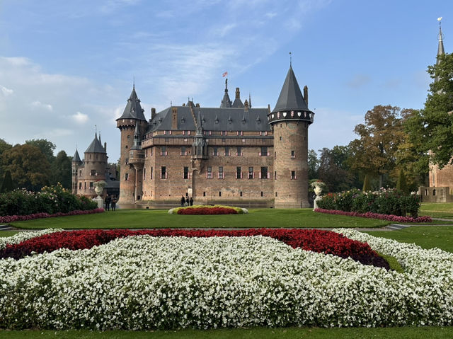 1 Day Trip: De Haar Castle 🏰 1 Day Trip: De Haar Castle 🏰