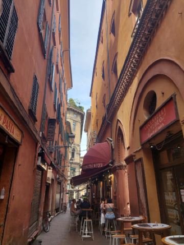 Around the old part of Bologna in Italy