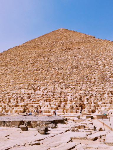 🏜️✨ ギザの大ピラミッド：古代世界の最後の驚異 | Trip.com ギザ