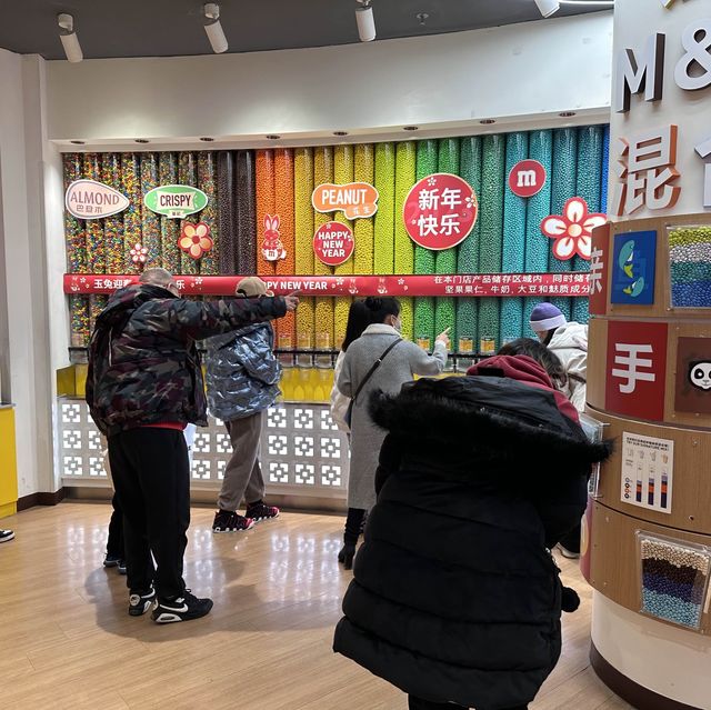 Shanghai MnM Store 😋!!!!!