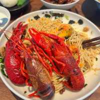 蘇州麺の人気店で夏限定グルメを食べる
