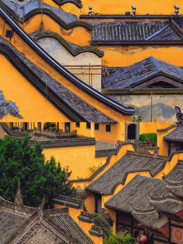 A Huguang Guild Hall, half of Chongqing's history