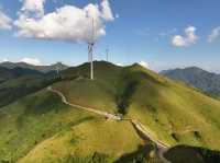 廣西玉林四勝頂，雲海之上的高山草甸