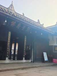 當田園風光已不知道去哪裡了我們可以選擇國保寶光寺上香禮佛