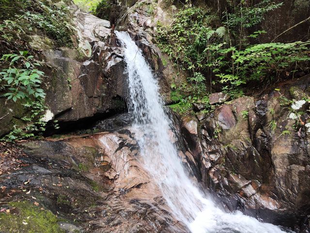 石城九疊泉，劉仙姑成仙地