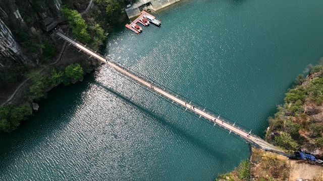 “地球裂縫”花江大峽谷
