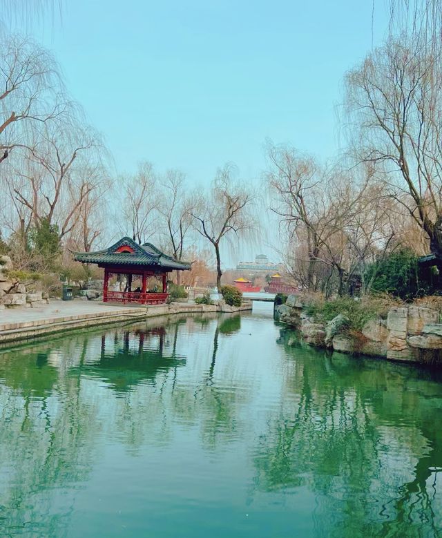 濟南!!大明湖!! 太好住了