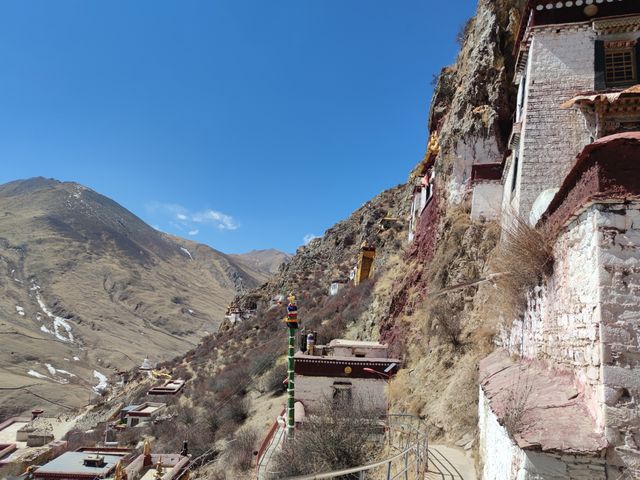 西藏｜西藏的靈地在拉薩，拉薩的靈地在扎葉巴