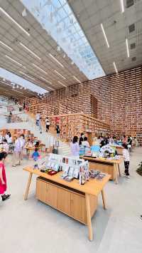這個高顏值的書店,環境真的是好啊