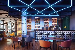 Nơi nghỉ ngơi lý tưởng cho những người hâm mộ nhạc điện tử! Khách sạn Avani Frankfurt City