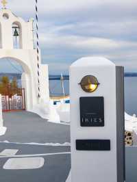🌟 Santorini's Gem: Luxe Hotel Spotlight 🌊