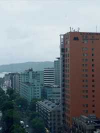 落地就是雨｜杭州中山西子湖酒店