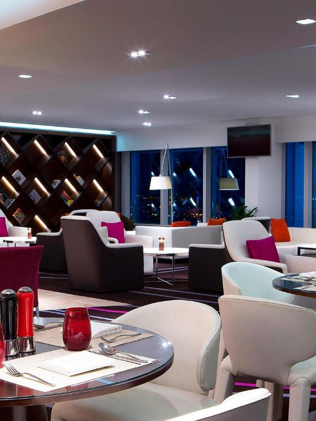🌟 Luxe Vibes at Le Méridien Saigon! 🌆🛏️