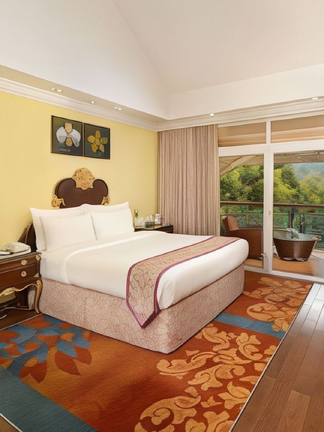 🎰✨ Gangtok's Glitzy Getaway: Mayfair Spa Resort & Casino 🌄