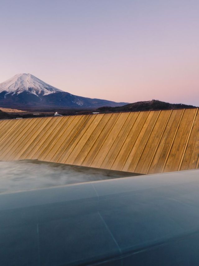 🌸 Fuji Views & Onsen Bliss at Kaneyamaen 🗻🍵