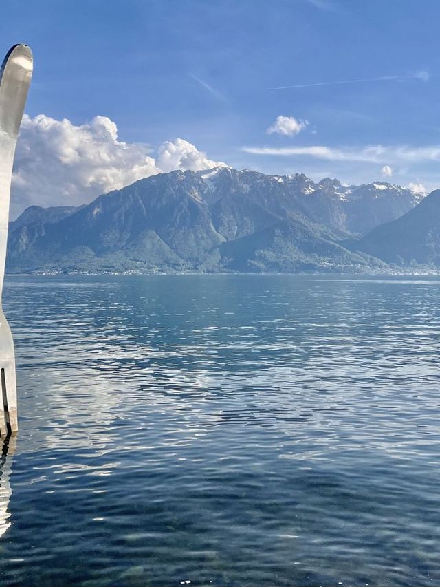 🏰 Vevey's Vintage Charm: Luxe Stay at Trois Couronnes! 🇨🇭✨