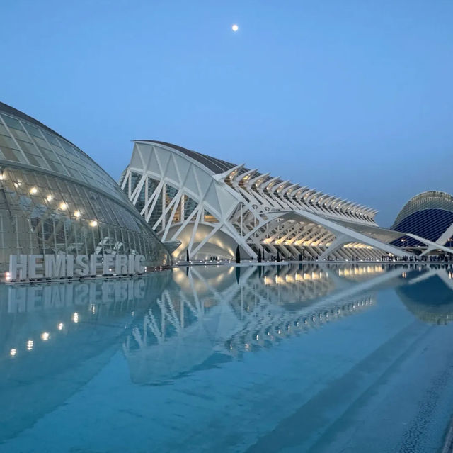 Valencia city of arts and sciences 