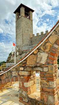最古老的之一Preza Castle。