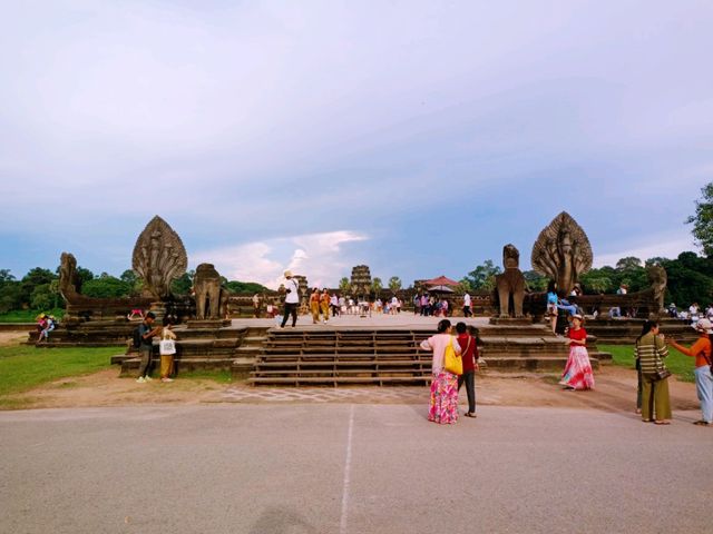 Amazing Angkor Wat: A Symbol of Cambodia