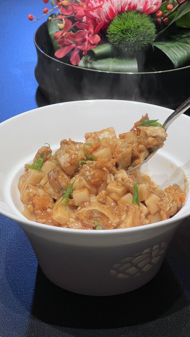 五星級酒店內的高端甬菜