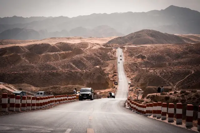 Traveling the Northwest | Zhongwei Travelogue