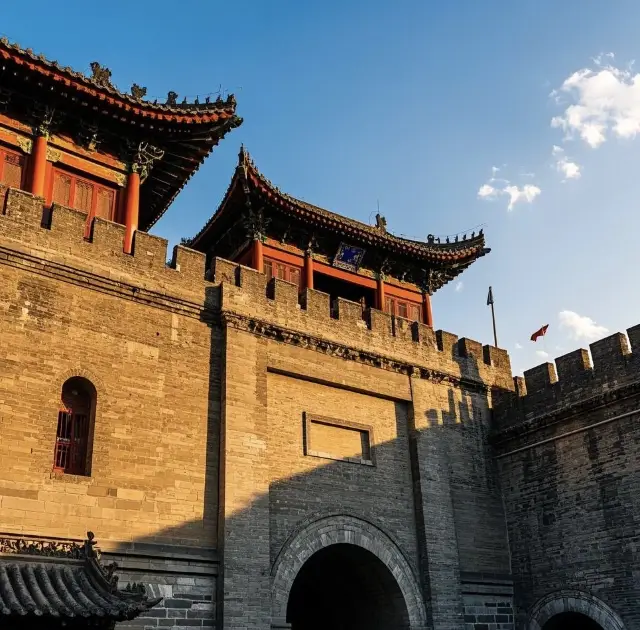 Lijing Gate: The Ancient Charm of Luoyang