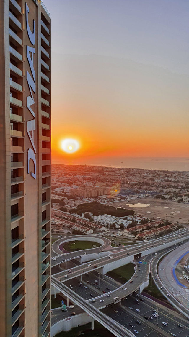 杜拜DAMAC Maison，從窗外看城市的心跳   酒店：DAMAC Maison Aykon 