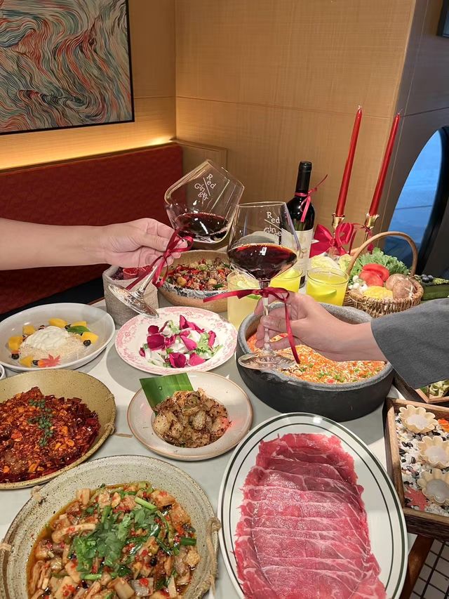 姊妹聚餐必打卡！雲貴川bistro太正啦～
