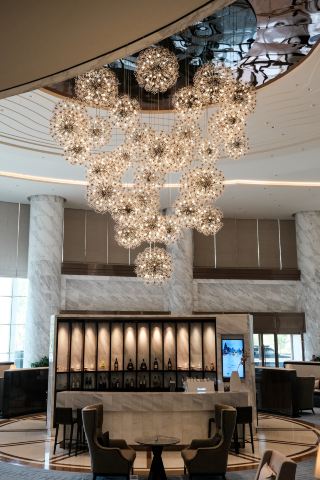JW Marriott Yinchuan, a city skyline observation deck, keeping Helan Mountain as a private treasure