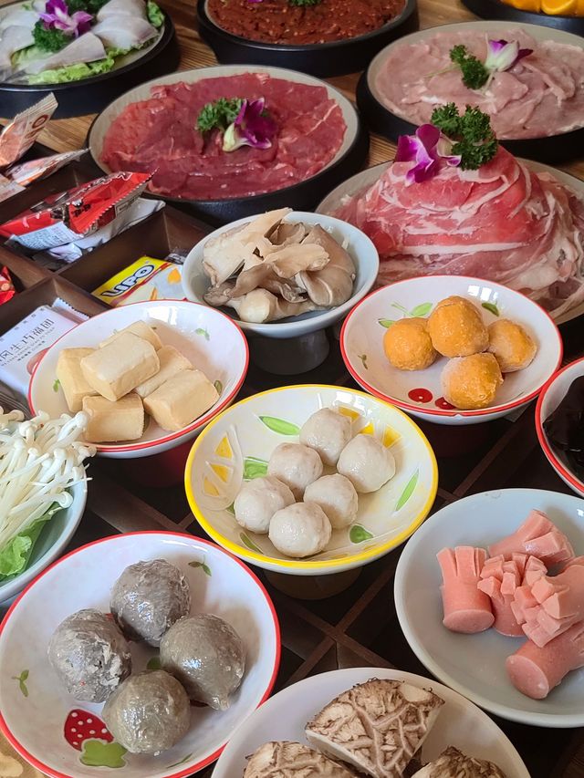 庭院火鍋，呢度嘅氛圍真係好正。