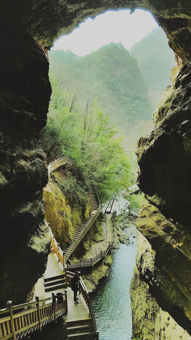 沉醉神農架：一場與絕美風景嘅浪漫邂逅