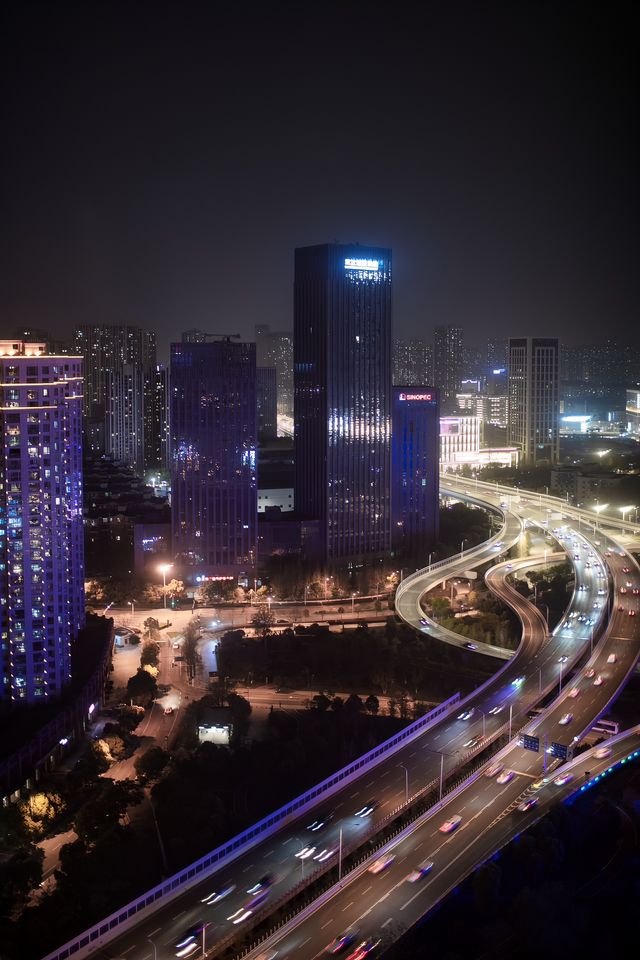 ✨住進雲端夜景，邂逅江城浪漫 | 武漢漢口喜來登大酒店
