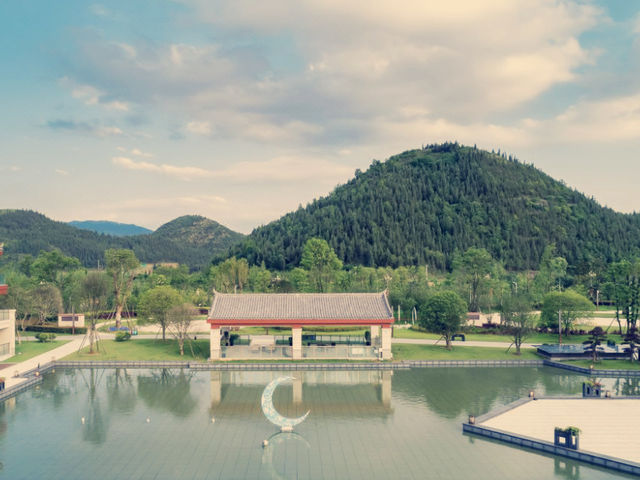 盤州秘境！月亮山庄酒店——雲端上的奢華避世之旅】**  