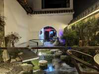 # 奔赴桃花潭，在八景精舍枕著詩意入眠