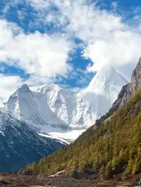 稻城亞丁的秋天，是上帝打翻的調色盤！