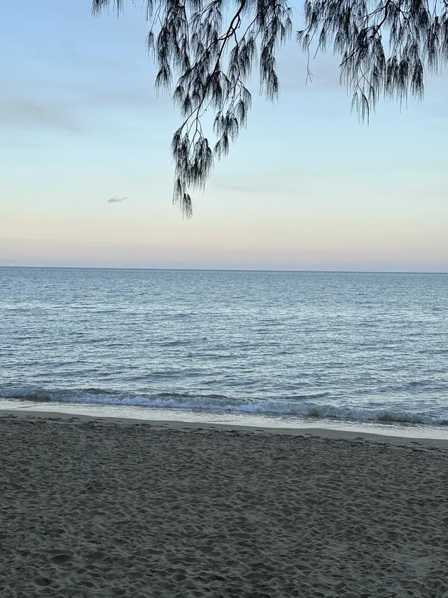 開恩茲|暫停思考,請來看看海、小酌一杯和發呆 開恩茲|暫停思考,請來看看海、小酌一杯和發呆