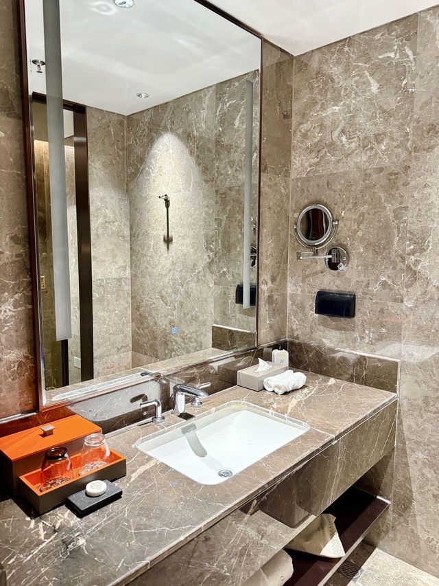 濟南環貿格蘭雲天盛大開業,地鐵直達+泉韻美學,商務度假雙封神 濟南環貿格蘭雲天盛大開業,地鐵直達+泉韻美學,商務度假雙封神