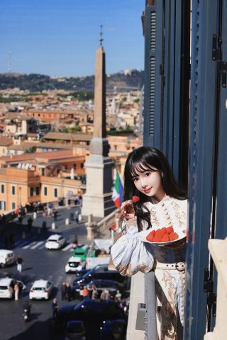 ローマの休日はスペイン階段の上で宿泊！