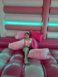 A Fun Photo Haven at Dopamine Land