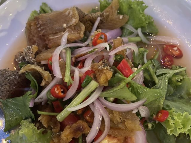 ร้านอาหารrooftop รับลมหนาวที่สีลม