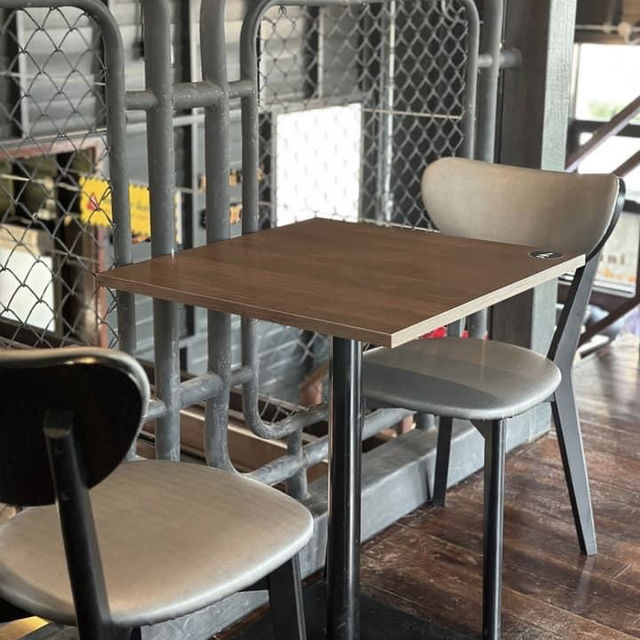 Amani Cafe' อะ-มา-นี คาเฟ่ในเมืองปัตตานี 