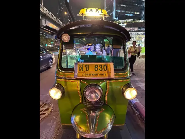 曼谷嘟嘟車夜遊體驗🇹🇭😍😄