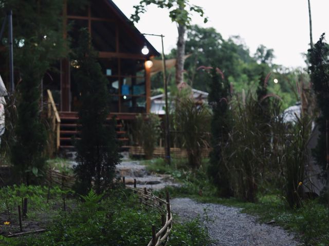 The Hidden Falls ในสวนลับ ลานกางเต็นท์ริมลำธาร🌿