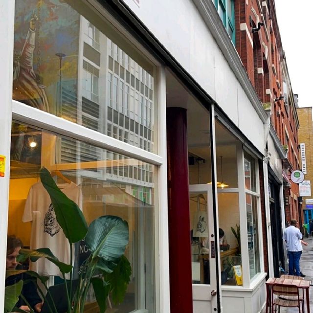 OUR FAVOURITE COFFEEHOUSE WITH TRAINED BARISTAS 