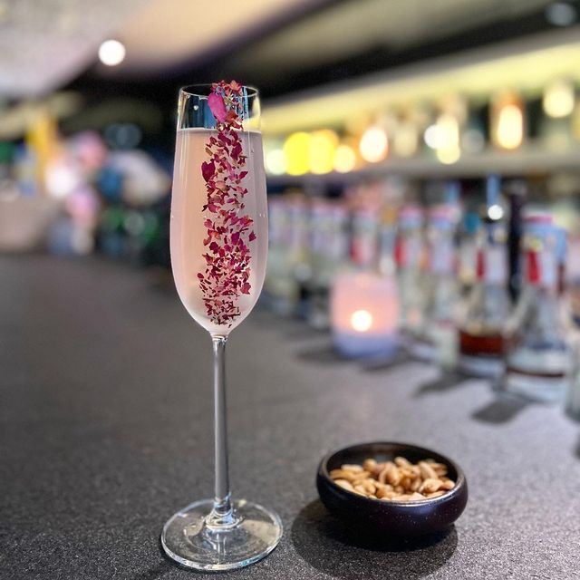 《尖沙嘴美食》又飲又食:高質串燒酒吧🥂