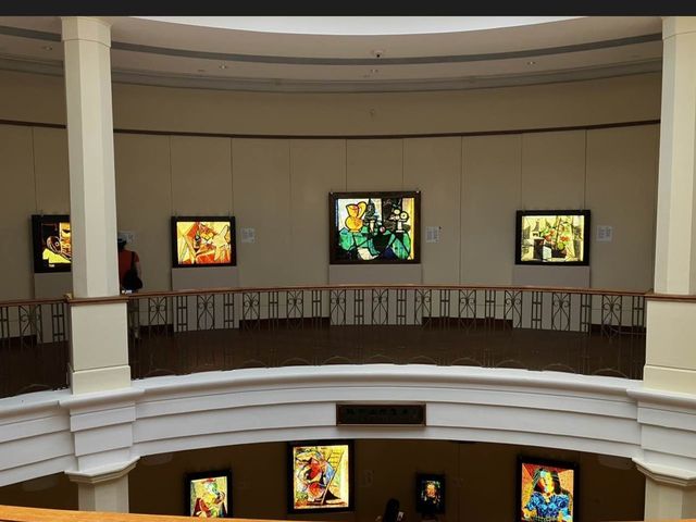 🎨本地藝術導賞: 巴勃罗 •毕加索 玻璃画像展