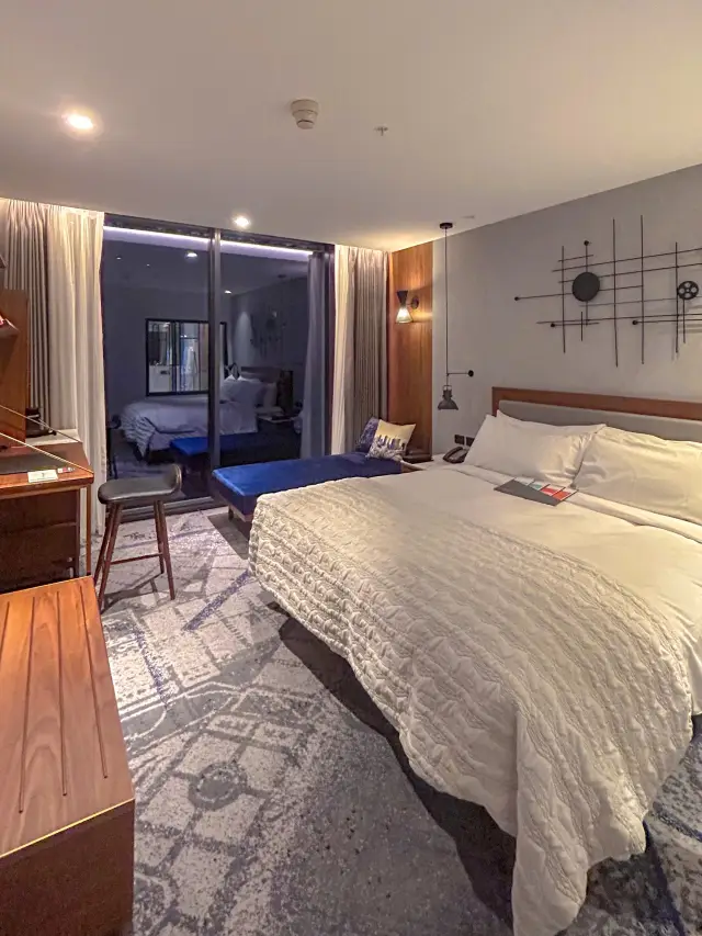 체크아웃할 때 샴페인 주는 호텔🥂