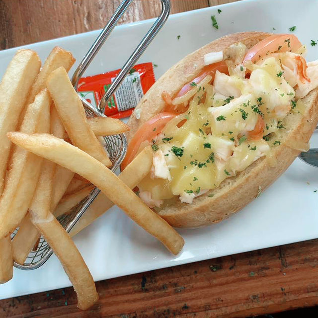 Enjoy seafood meal @ Lobster Shack Perth 🇦🇺